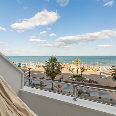 Roca Chica A Apartamento Adc Torremolinos Exteriör bild