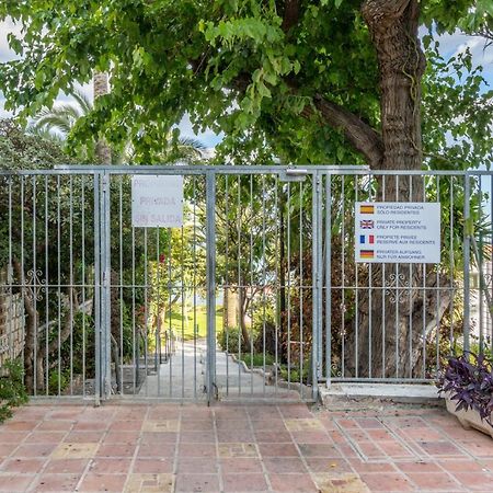 Roca Chica A Apartamento Adc Torremolinos Exteriör bild